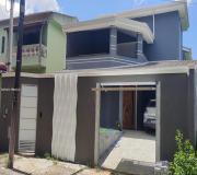 Casa para Venda, em Arujá, bairro Jardim Jóia, 4 dormitórios, 6 banheiros, 2 suítes, 3 vagas